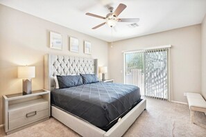 4 bedrooms, iron/ironing board, WiFi, bed sheets