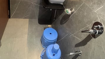 Douche de la salle de bain