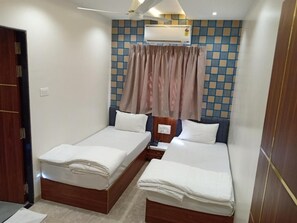 Chambre Deluxe | Fer et planche Ă repasser, Wi-Fi gratuit