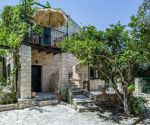 Newly Built Apartment Adamantia A5