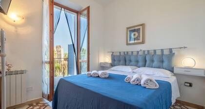 Apartment 'Marmaga' with Sea View, Wi-Fi and Air Conditioning