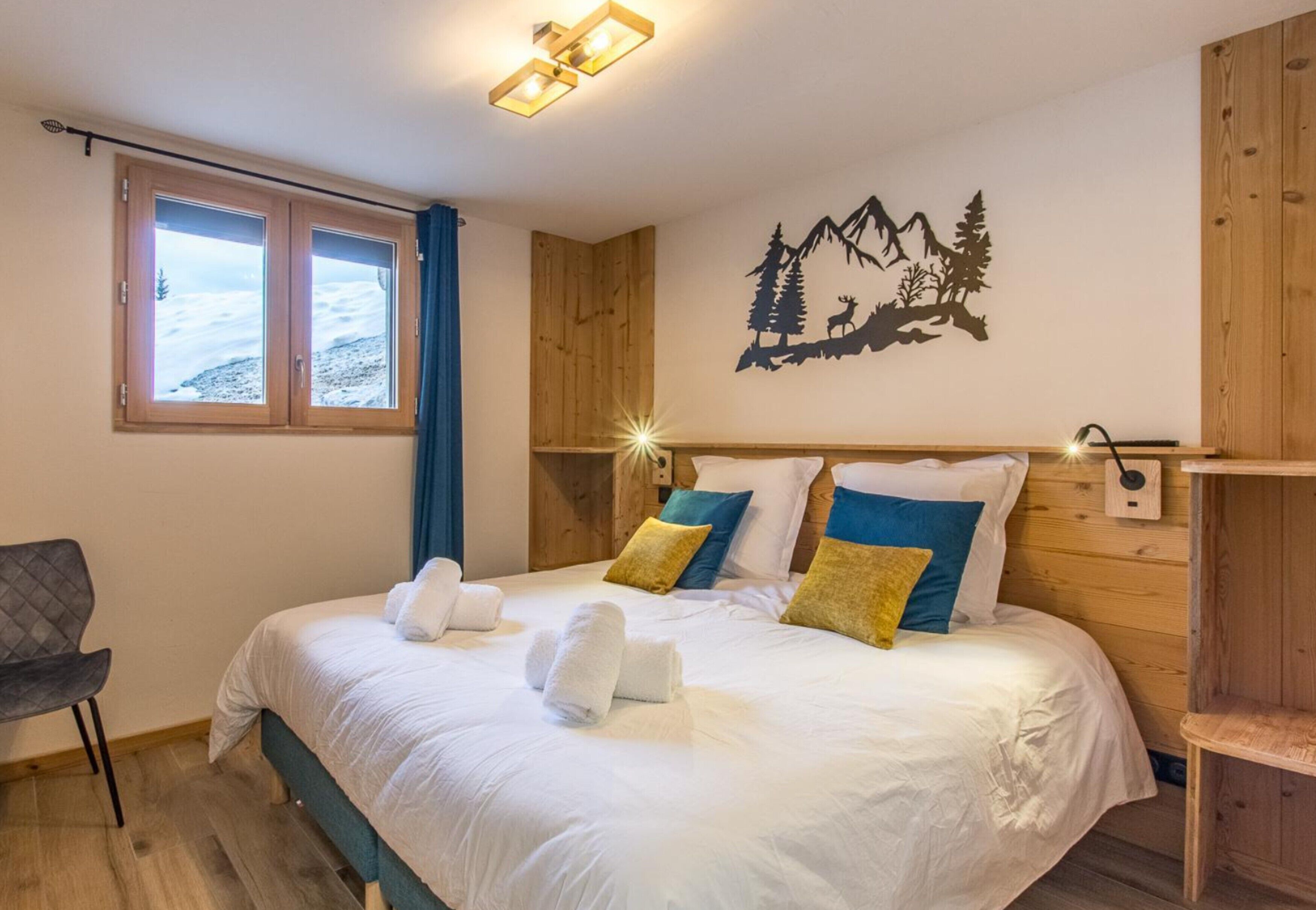 3 bedrooms, iron/ironing board, free WiFi, bed sheets