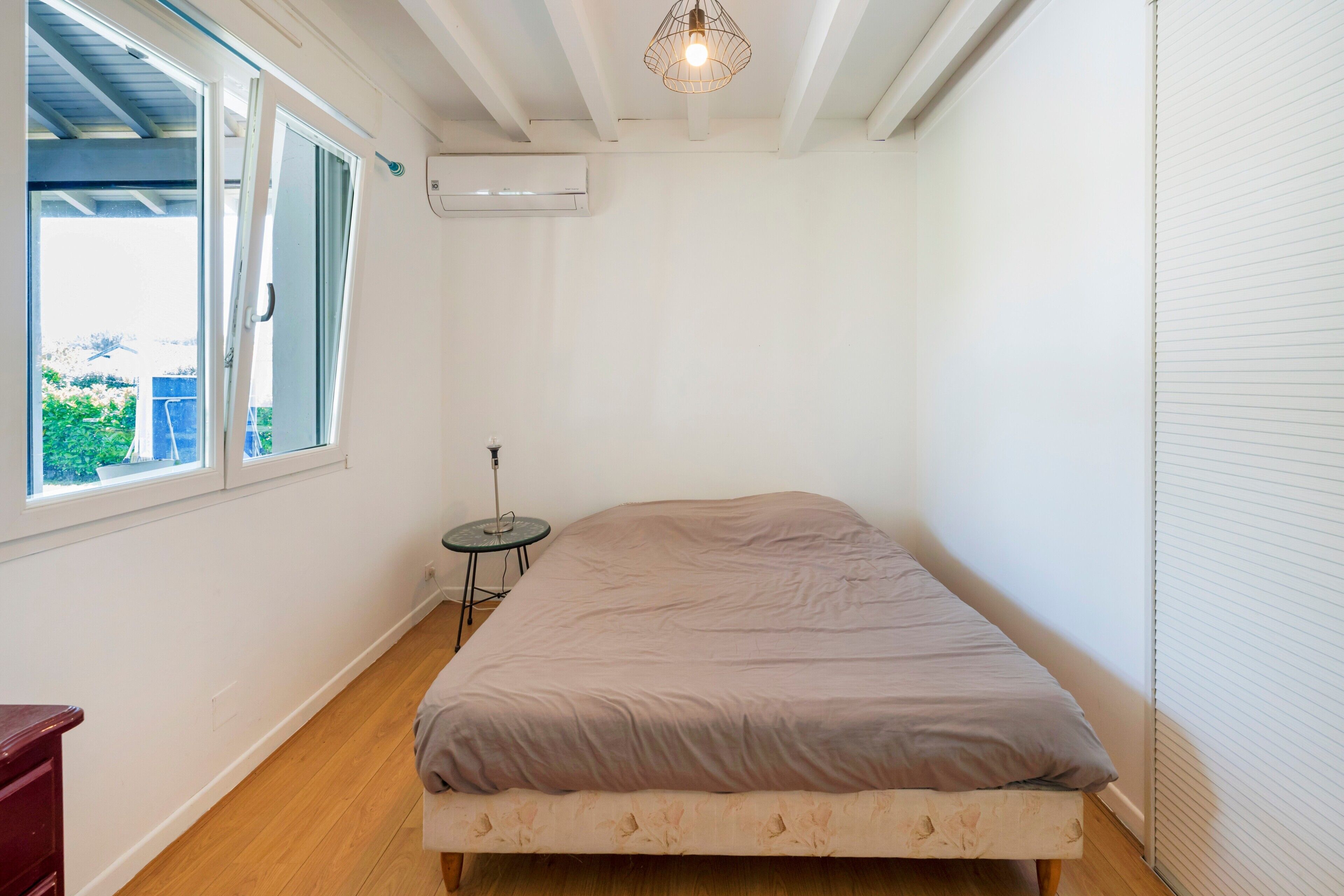 5 chambres, fer et planche à repasser, Wi-Fi gratuit