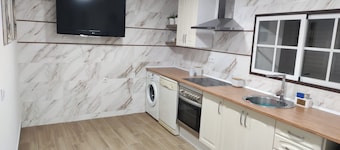 Holiday Home 'Rua Da Avó' with Wi-Fi