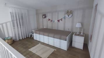 2 bedrooms, free WiFi, bed sheets