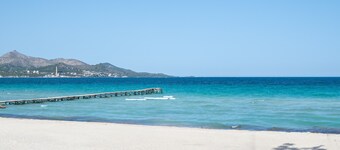 Holiday Home 'Villa Gaviota' with Private Pool, Wi-Fi and Air Conditioning