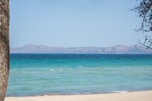 Platja a a prop 