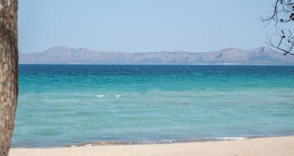 Ferienhaus 'Villa Gaviota' mit privatem Pool, WLAN und Klimaanlage