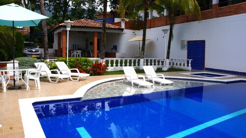 Villa Cantaleta Just 3 Block from Old Town