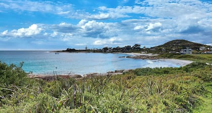 Bicheno Spa Villa - Freycinet Holiday Houses