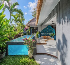 Piscina externa