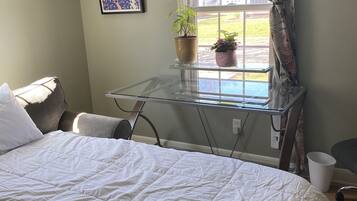 3 chambres, bureau, fer et planche à repasser, Wi-Fi gratuit