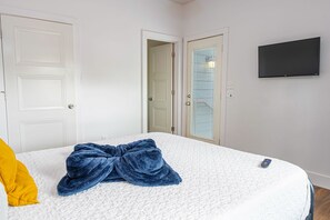 House | 2 bedrooms - Cozy and Gorgeous 2BR 1BA Near Amazing Downtown (San Antonio)