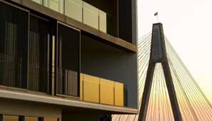 Exterior - Sydney - PYRM2 - Distillery Drive - Stylish 2BR + Study with Pool Gym Near Darling Harbour The Star Casino (Pyrmont)