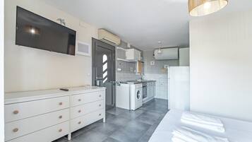 Wifi gratis y ropa de cama