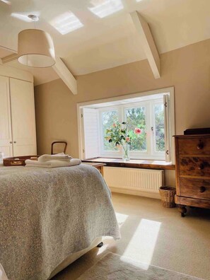 4 bedrooms, iron/ironing board, travel crib, WiFi