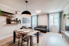 TV - Marinetti Suite 7 - MyHomeinComo (Como)