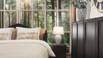 4 soveværelser, skrivebord, strygejern/strygebræt, weekendseng