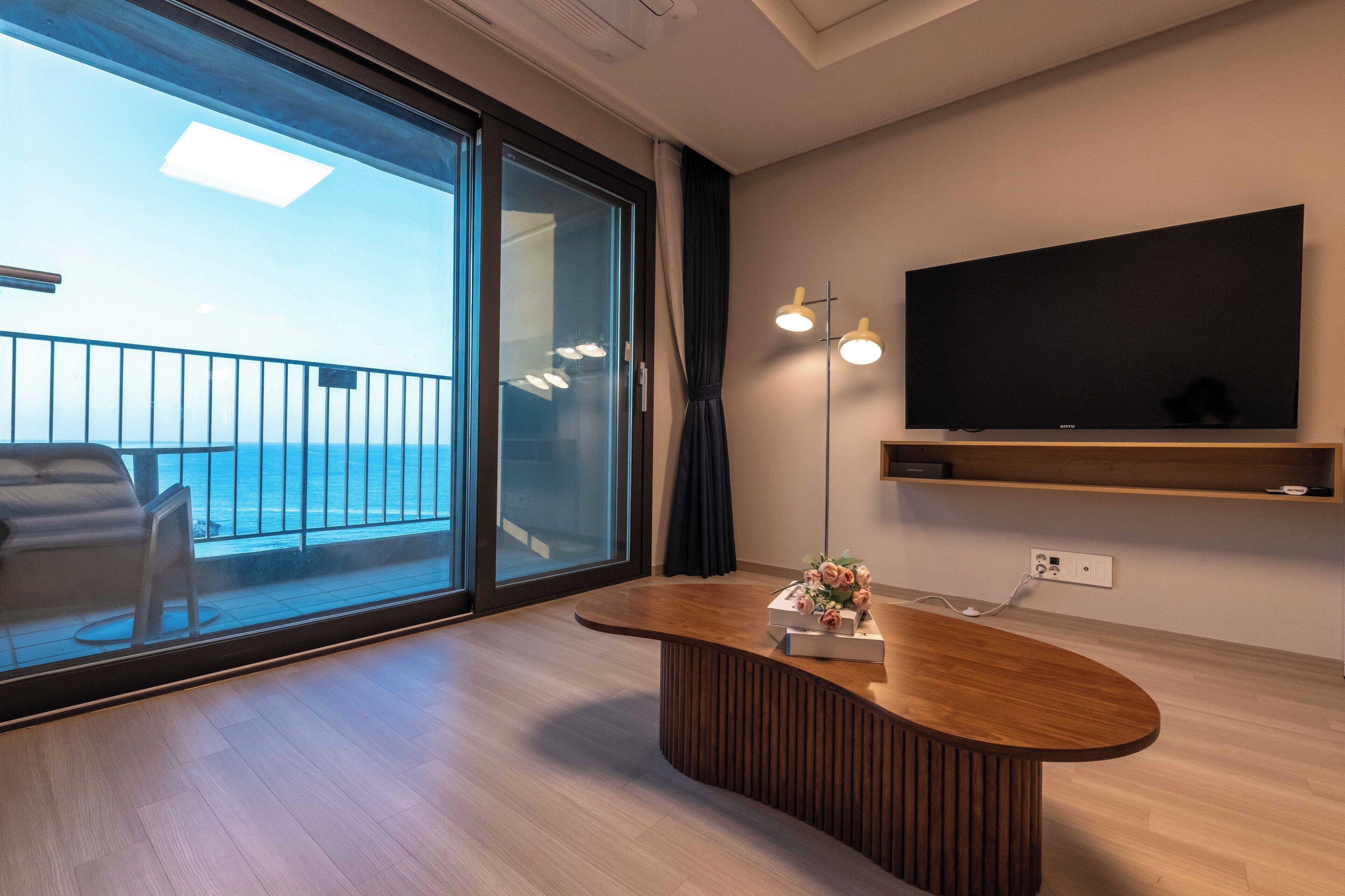 Habitació | Cobrellits, wifi gratuïta i roba de llit 