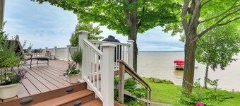 Waterfront Cottage w/ Dock on Burt Lake!