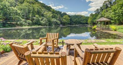 Lakefront Cabin < 3 Mi to Dtwn Eureka Springs!