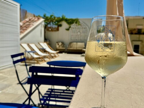 Volpe e Uva Winesuites & Spa