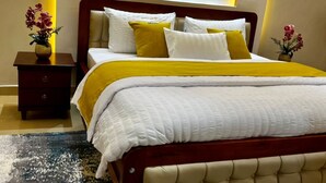Unclassified image, 3 of 22, button - J & S Suites Kampala (Kampala)