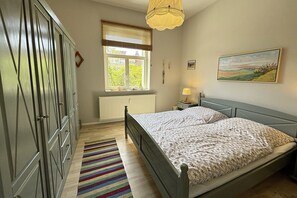 1 bedroom, iron/ironing board, free WiFi, bed sheets