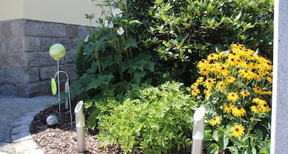 Ferienwohnung 'Oberpfälzer Wald' mit Carport, Privatterrasse und Wi-Fi