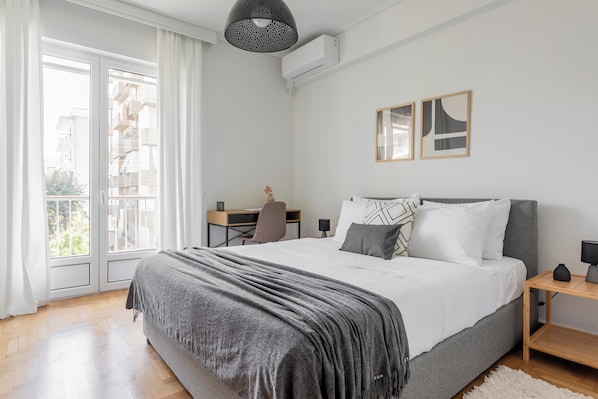 2 bedrooms, desk, iron/ironing board, free WiFi