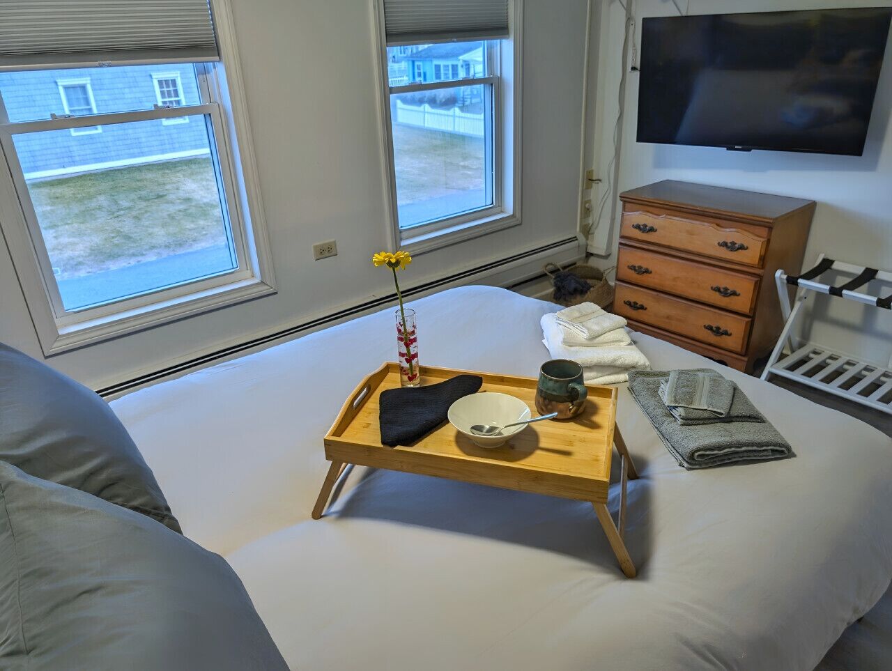 1 bedroom, desk, iron/ironing board, travel crib