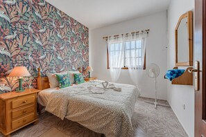 2 habitaciones, tabla de planchar con plancha y wifi gratis