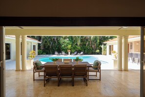 Outdoor dining -  3bed villa in Sosúa W/ private pool, WiFi, AC, and Entertainment near the ocean (Sosúa)