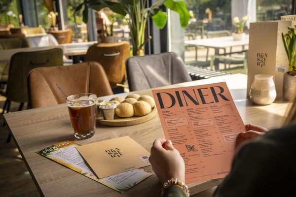 Chalet | Dining