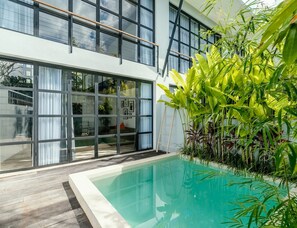 Piscine extérieure