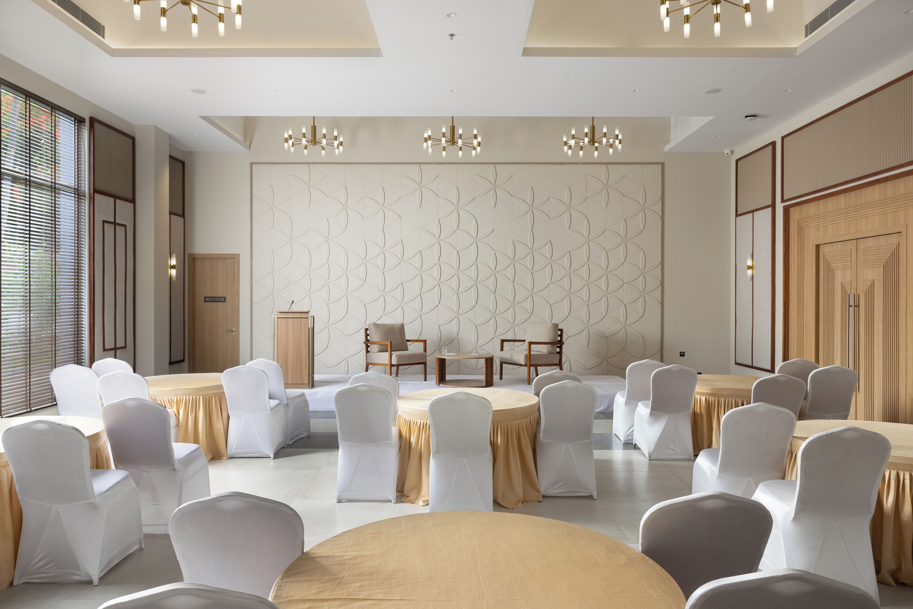 Meeting facility