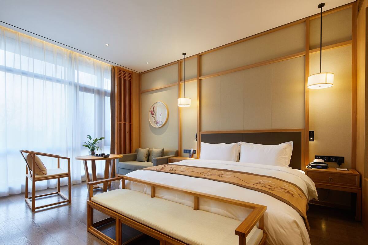 In-room safe, blackout curtains, soundproofing, iron/ironing board