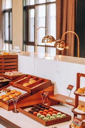 Daily buffet breakfast for a fee - Xi'an Paradise Hotel of Han Dynasty (Xi'an)