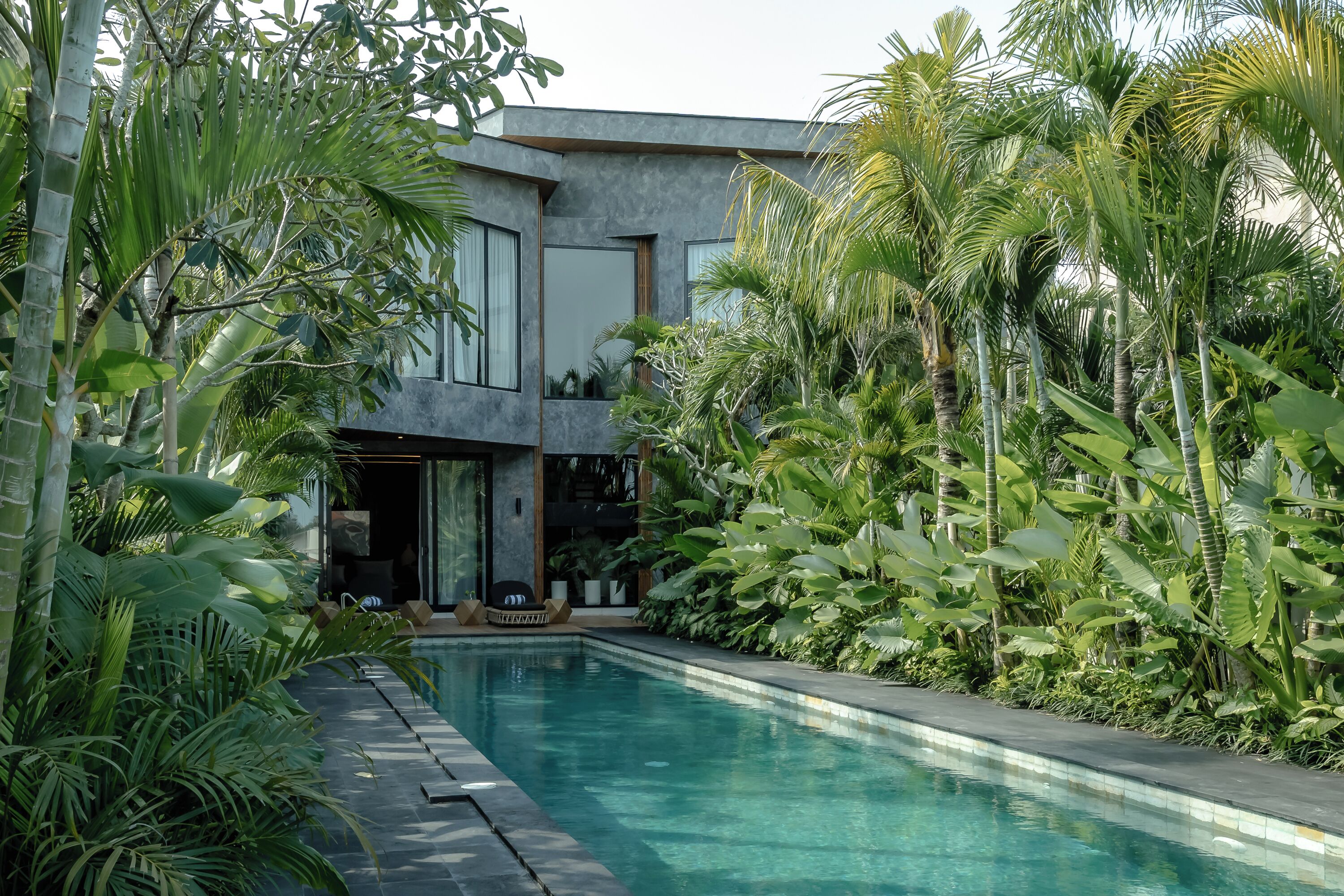 Private pool