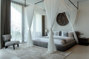 Villa, 5 Bedrooms, Pool Access | Egyptian cotton sheets, premium bedding, down comforters - AMO Residences (Canggu)