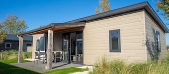 Chalet Close to Rockanje & Nature