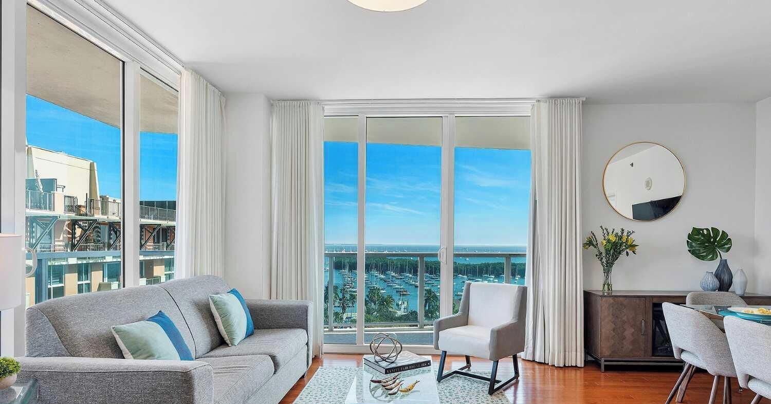 Télévision, espaces bureaux