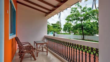 Casa de campo Confort, balcón, vista al mar | Balcón