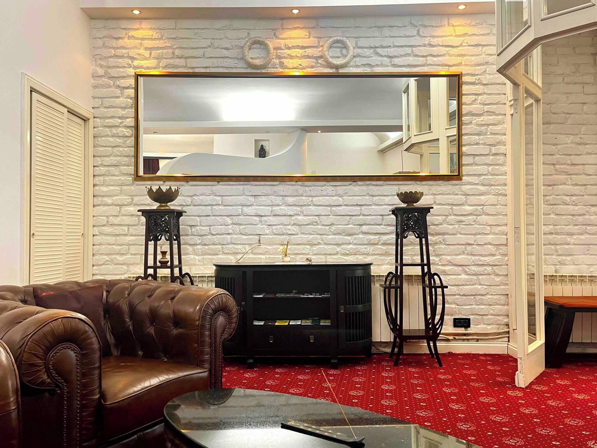 Apartment, 2 Bedrooms, Balcony, City View | Living room