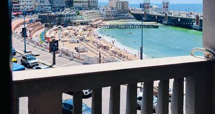 Ma Maison, Luxury 3-bedroom apartment with Sea View on Stanley bridge Alexandria