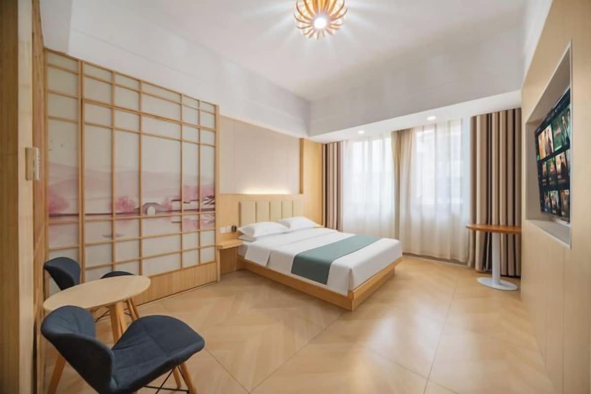 Guestroom (Double Bed)