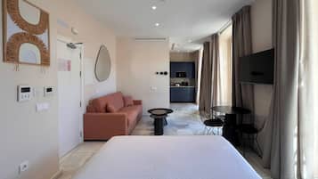 Studio | Minibar, individually decorated, free WiFi, bed sheets