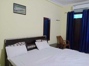 Room - Hotel Shumangalam (Purnagiri)