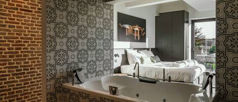 Bain à remous intérieur