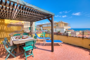 Standard Apartment, 3 Bedrooms, Balcony (Ca Moretto Sea-View Terrace Apartment) | Outdoor dining